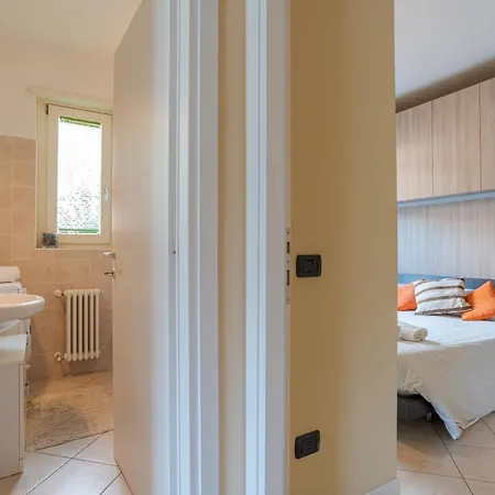 With Balcony And Private Parking Appartement