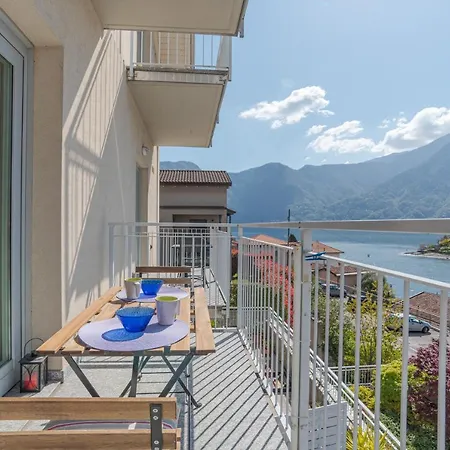 With Balcony And Private Parking Apartamento Ossuccio